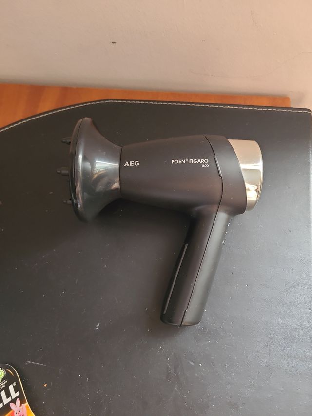 Plancha y secador AEG para niñ@s
