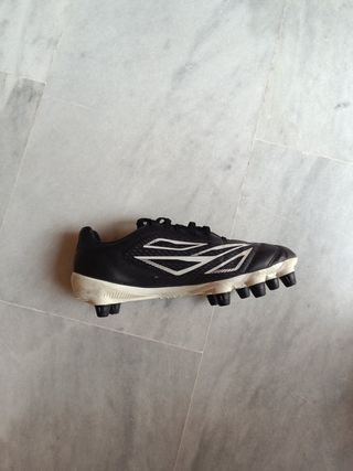 Zapatillas Rugby/Fútbol Kipsta Talla 40