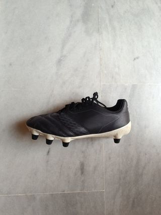 Zapatillas Rugby/Fútbol Kipsta Talla 40