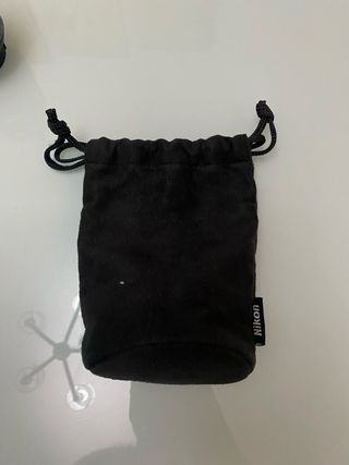 Equipo fonográfico Nikon D3100.