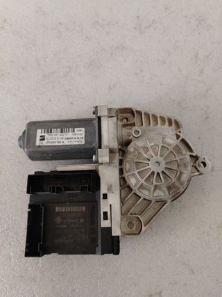 Motor elevalunas delantero Seat Altea