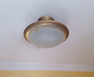 Lámpara techo dorada