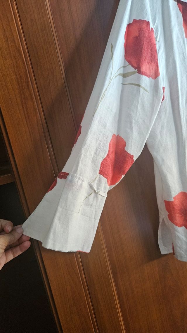 Blusa estampada roja y blanca - Talla XL