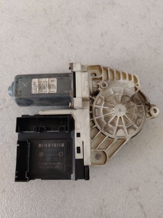 Motor elevalunas delantero Seat Altea
