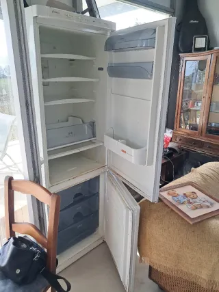 Nevera Combi edesa usada