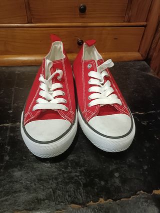 Zapatillas estilo converse 