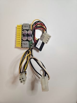 Fuente PC PicoPSU sin ventilador