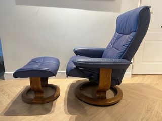 Sillón con reposapies Stressless Relax de piel