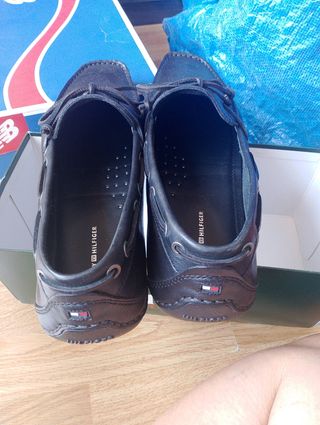 Mocasines Tommy Hilfiger negros, talla 44
