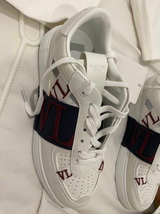 Conjunto Gucci y Valentino blanco - Talla M y 42