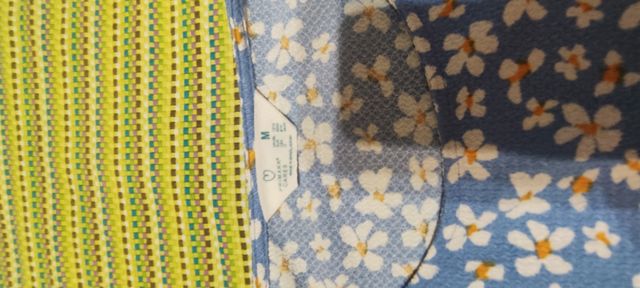 Vestido midi manga corta estampado