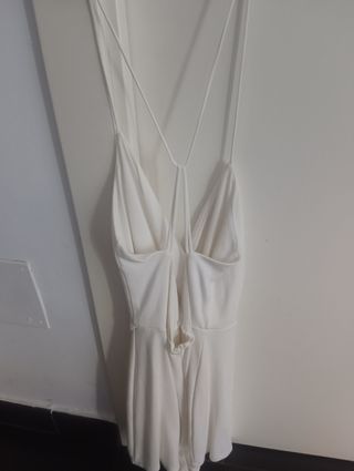 Mono blanco corto