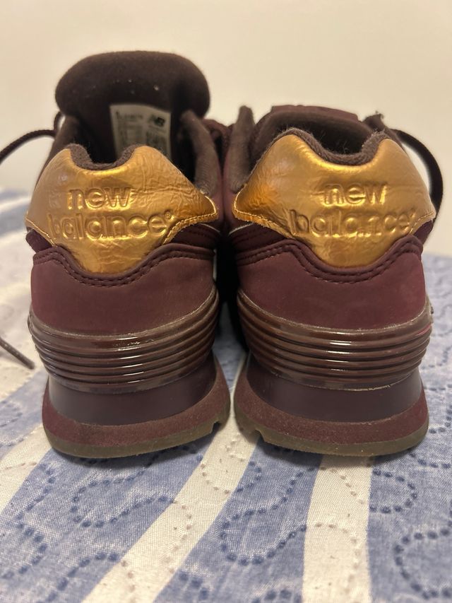 Zapatillas New Balance 574 Marrón