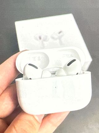 Apple AirPods Pro 2
