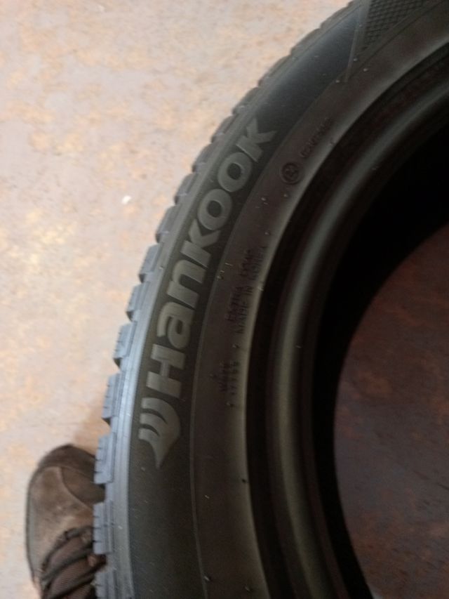 Neumáticos invierno 215/55 R17 98T