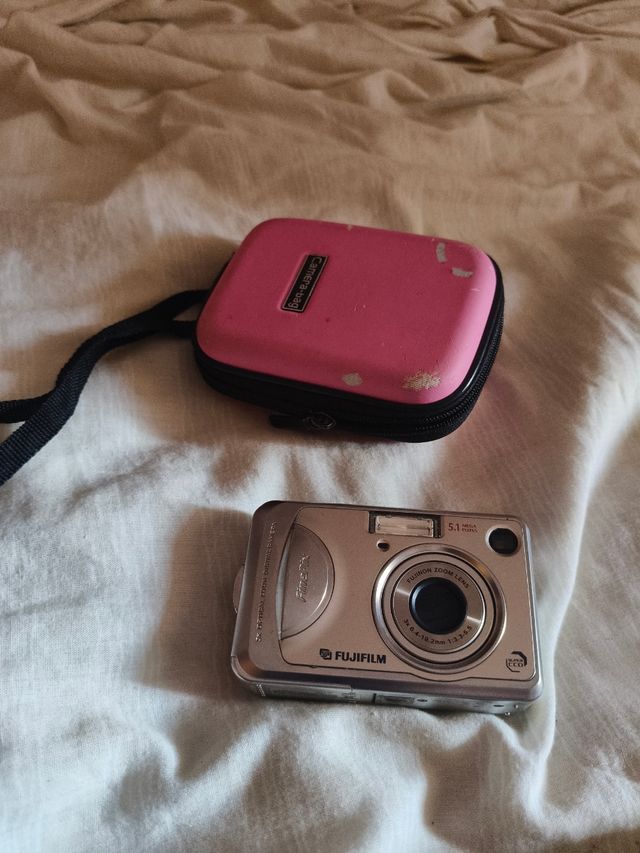 Fujifilm Cámara Digital 5.1MP