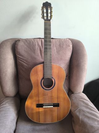 Guitarra clásica Koa - Excelente estado
