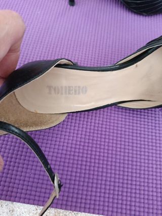 Zapatos tacón aguja negros