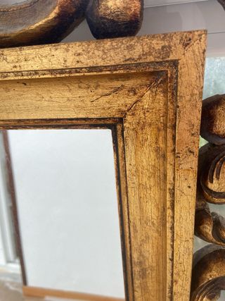 Espejo antiguo de madera dorada grande