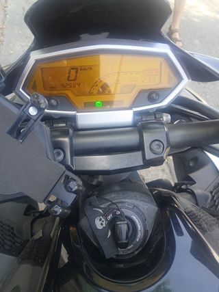 Kawasaki Z1000 - Moto Impecable