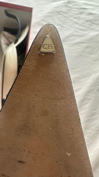 Sandalias Carolina Herrera beige-marino