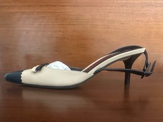Sandalias Carolina Herrera beige-marino