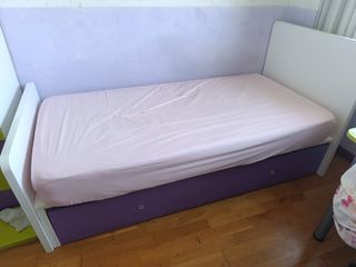 Cama nido infantil blanca y morada