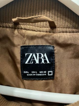 Chaqueta bomber marrón Zara