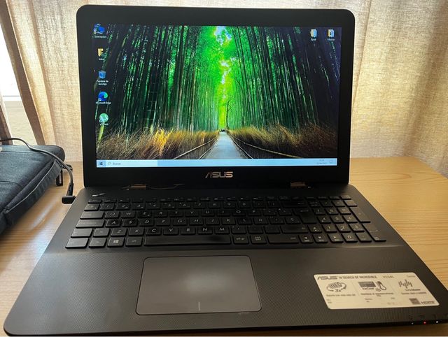 Portátil Asus