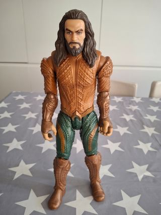 4 Figuras Superhéroes 30cm