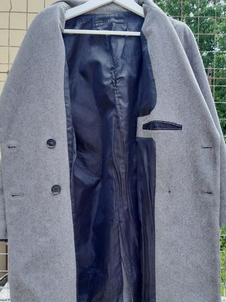 Abrigo Zara gris