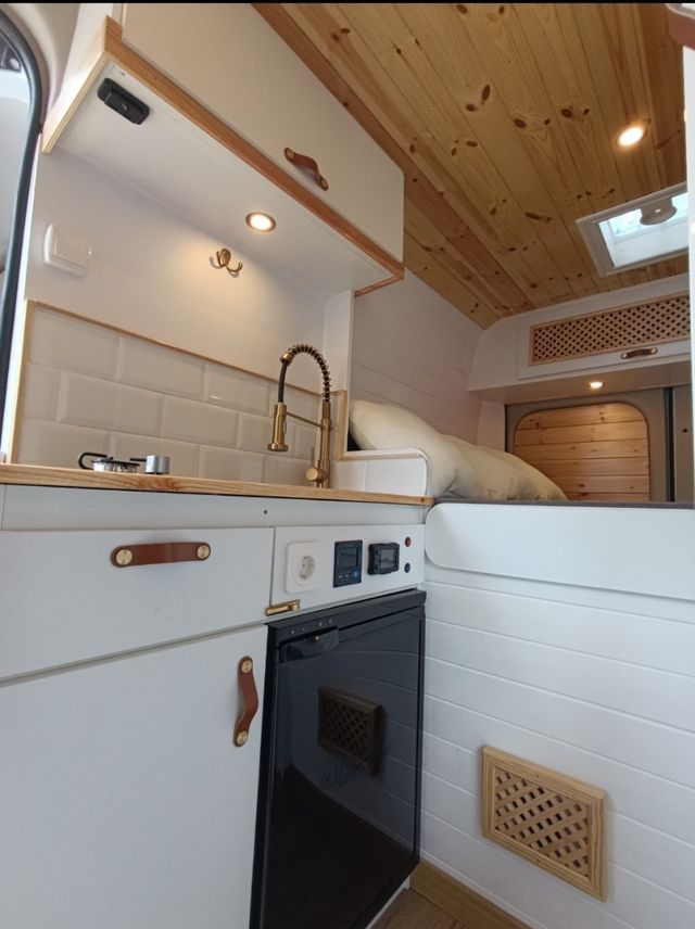 CURSO GUIADO PARA CAMPERIZAR TU FURGONETA TU MISMO