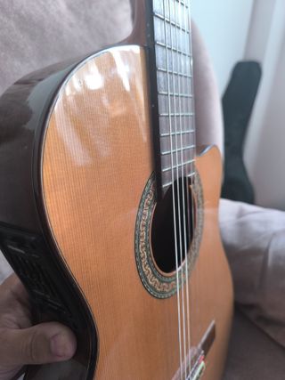 Guitarra Alhambra CTE clásica