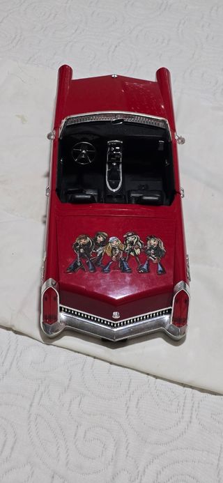 Coche Bratz Rojo