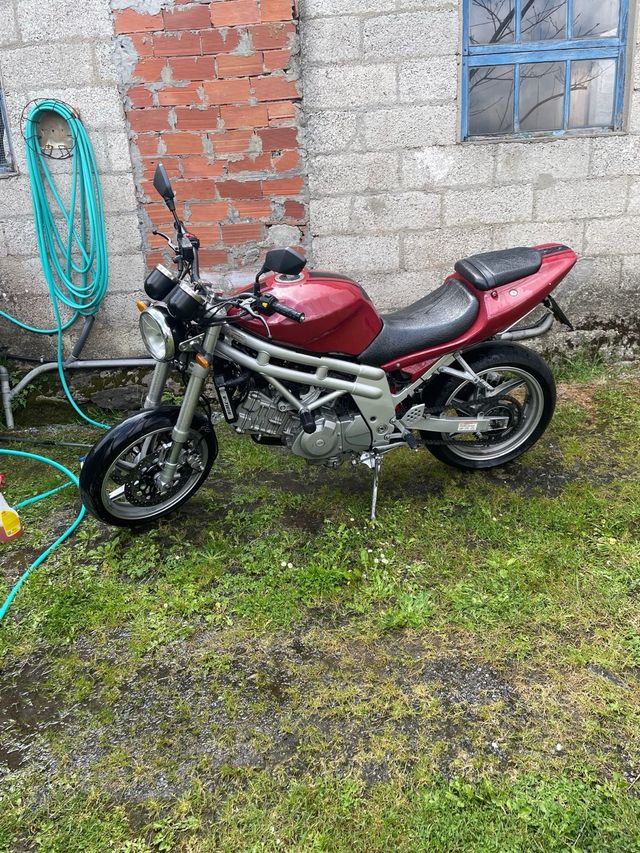 Hyosung Comet 650 GTR