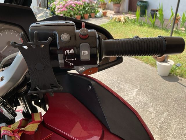 SE VENDE/CAMBIA BMW R 1200 RT