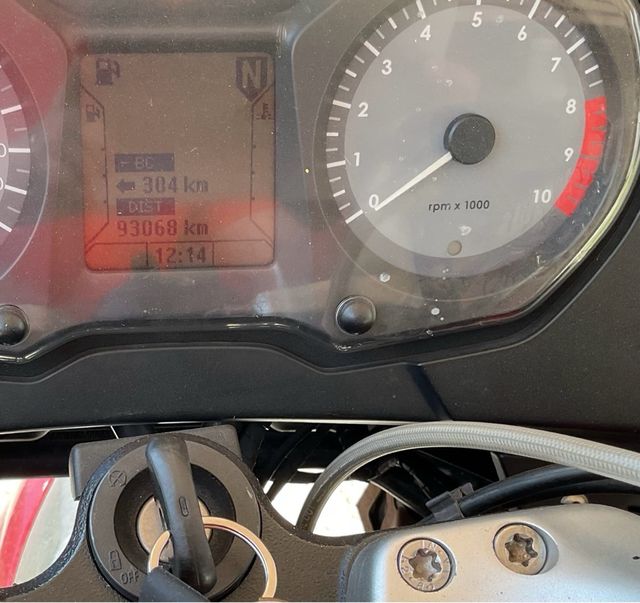 SE VENDE/CAMBIA BMW R 1200 RT