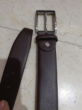 Cinturón cuero marrón hombre