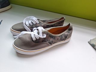 Zapatillas Seven niño talla 35