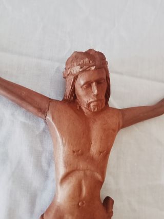 Cristo madera tallado antiguo.