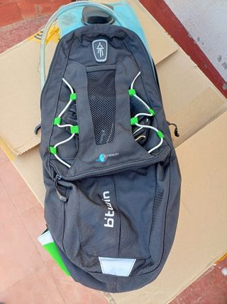 Mochila ciclismo / senderismo con depósito de agua