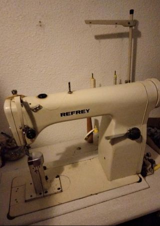 Máquina coser Refrey