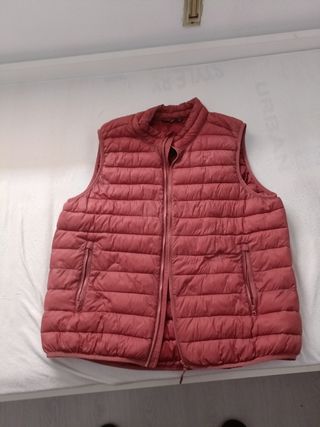 Chaleco acolchado rojo hombre