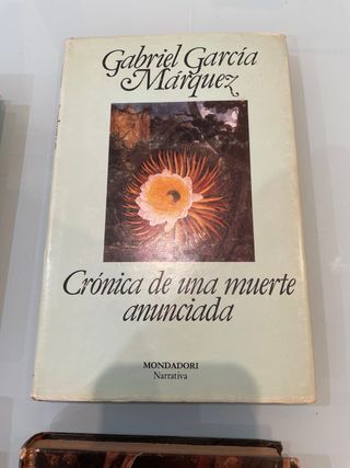 Mares del sur, Colmena, Cronica de una...Hermanas.