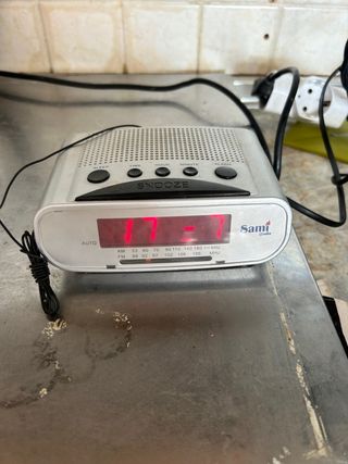 Radio Reloj Sami - Gris