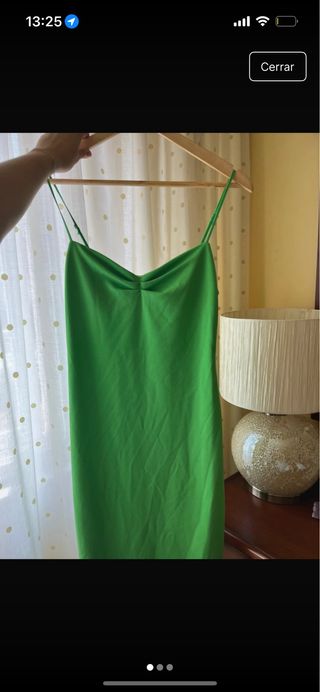 Vestido Zara verde ajustado