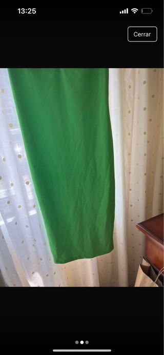 Vestido Zara verde ajustado