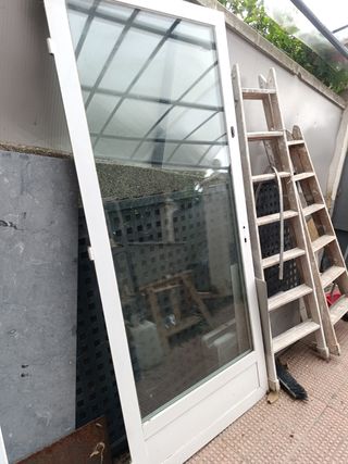 Puerta PVC blanca sin marco