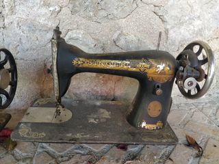Máquinas de coser SINGER antiguas (2)