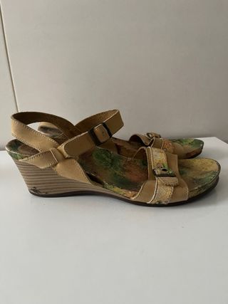 Sandalias cuña Inter Bios 39 - amarillas